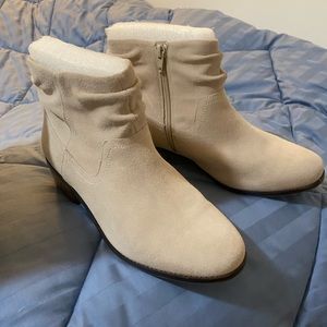 Vionic Hope Kanela Slouch Bootie